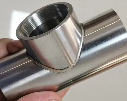Stainless steel tee pipe fitting laser welding